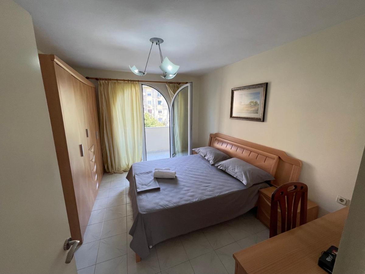 Tirana Flora Center Apartment Kültér fotó